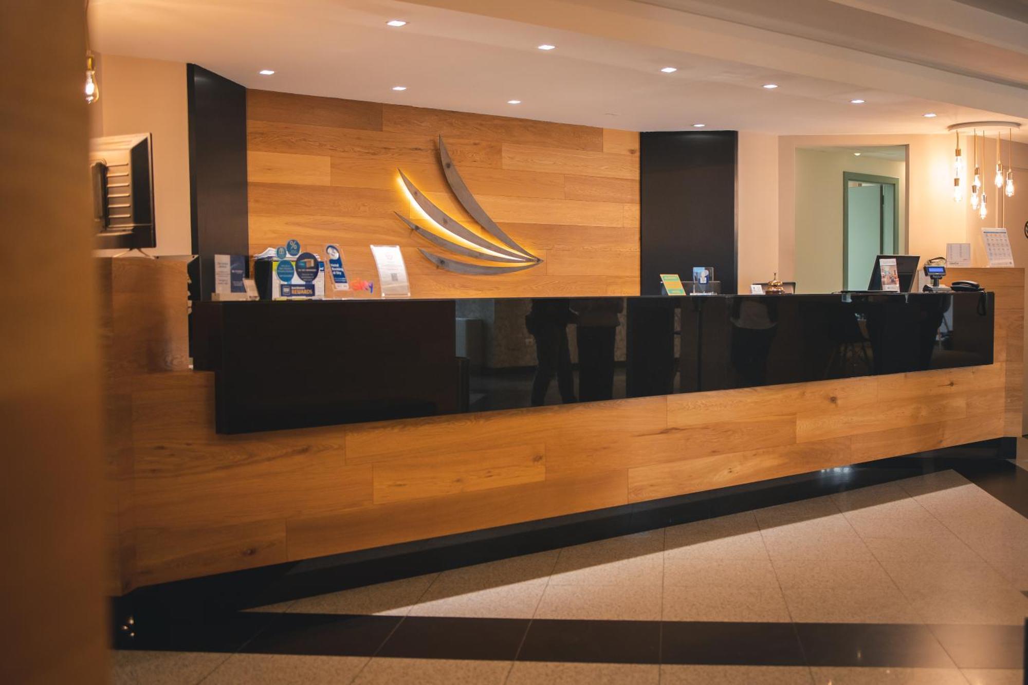 Western Mirage Fiera 4*