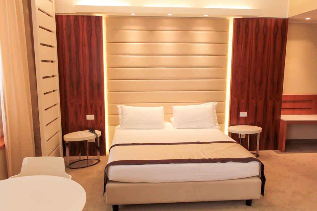Western Mirage Fiera 4* Paderno Dugnano
